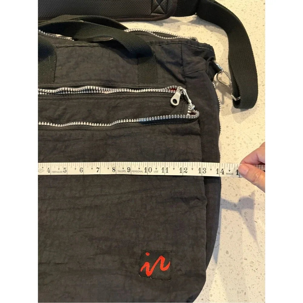 Unbranded practical black